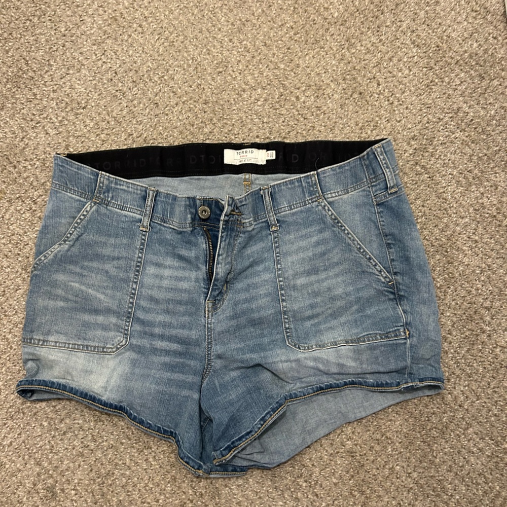 Torrid denim shorts